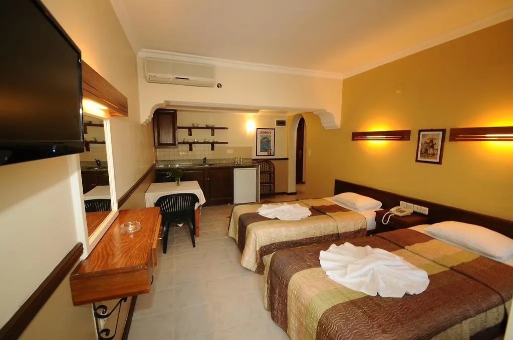 Hisar Holiday Club Ölüdeniz 3*,